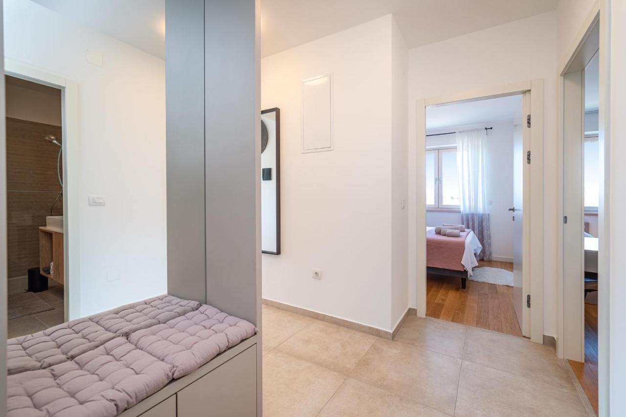 D-Apartment - With Garage And Balcony Zadar Buitenkant foto