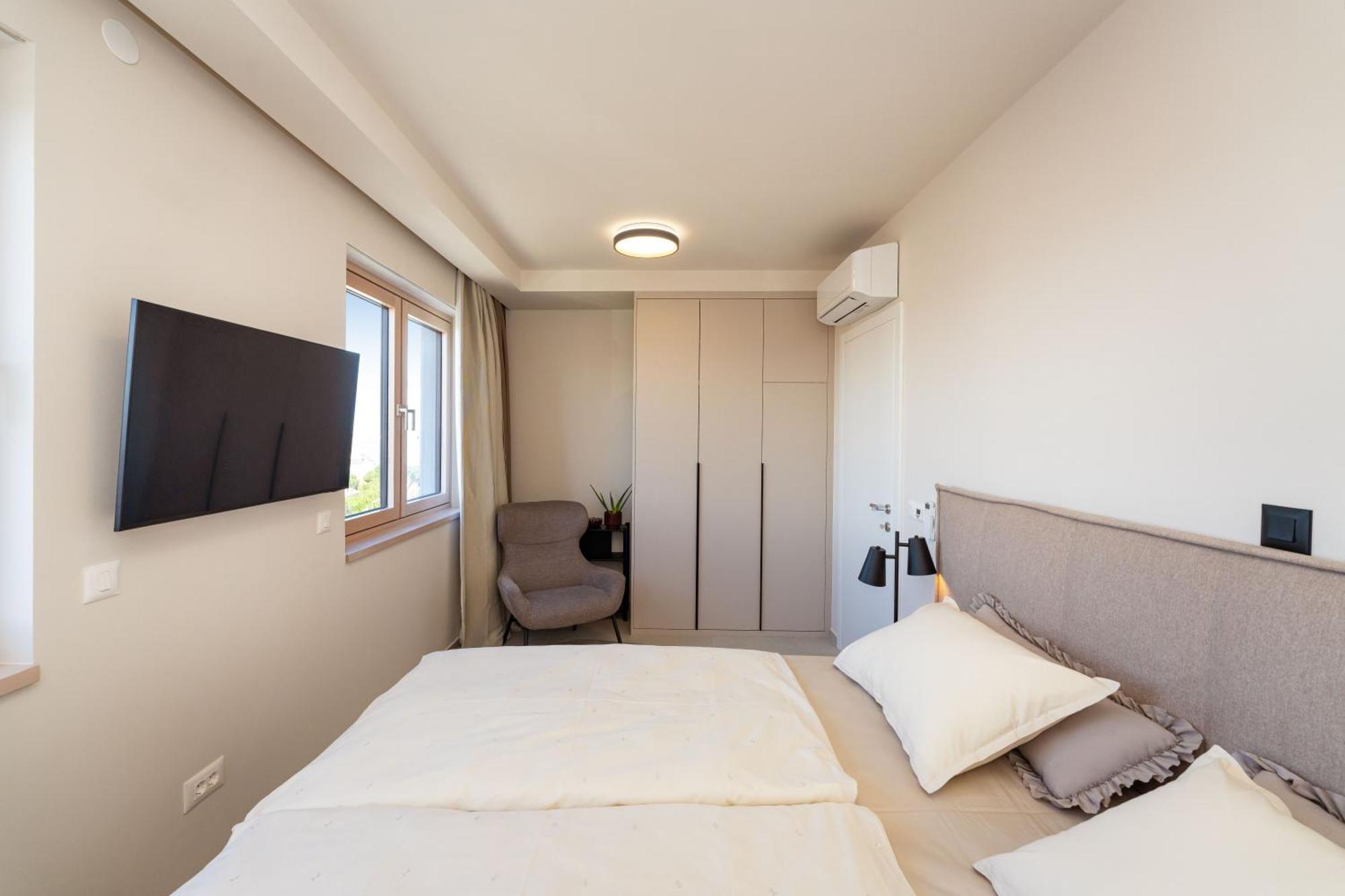D-Apartment - With Garage And Balcony Zadar Buitenkant foto