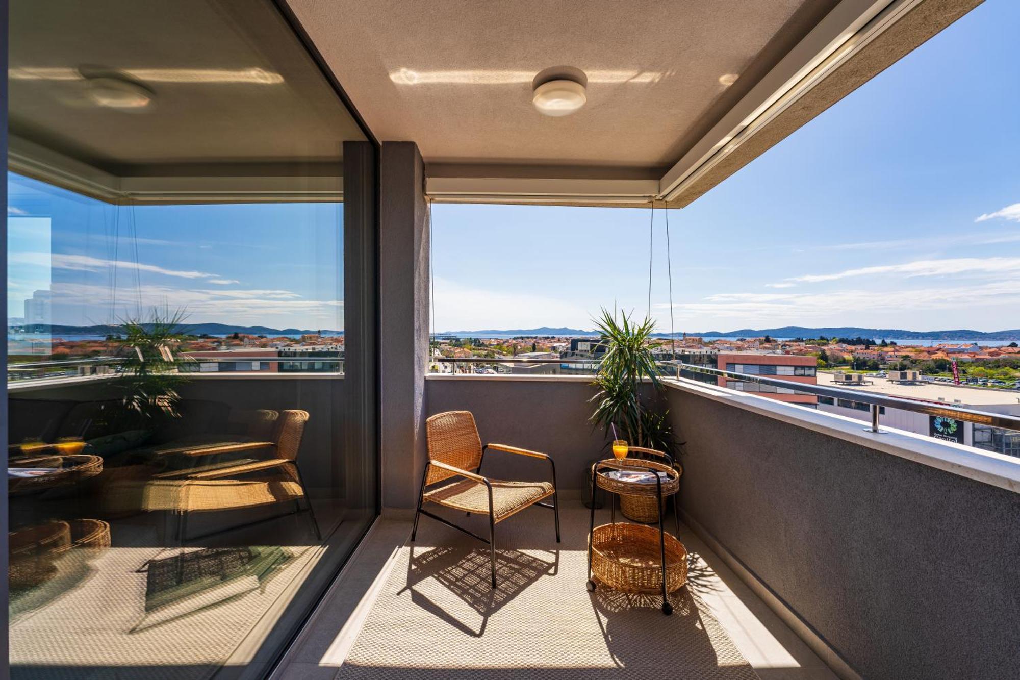 D-Apartment - With Garage And Balcony Zadar Buitenkant foto